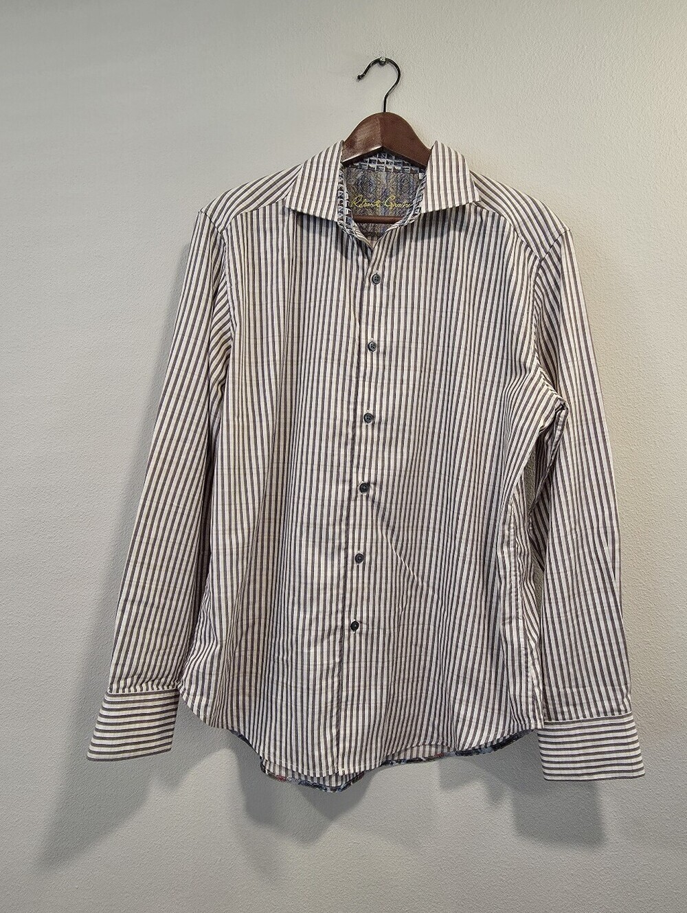 Robert Graham Classic Fit Striped Button Down Long Sleeve Shirt